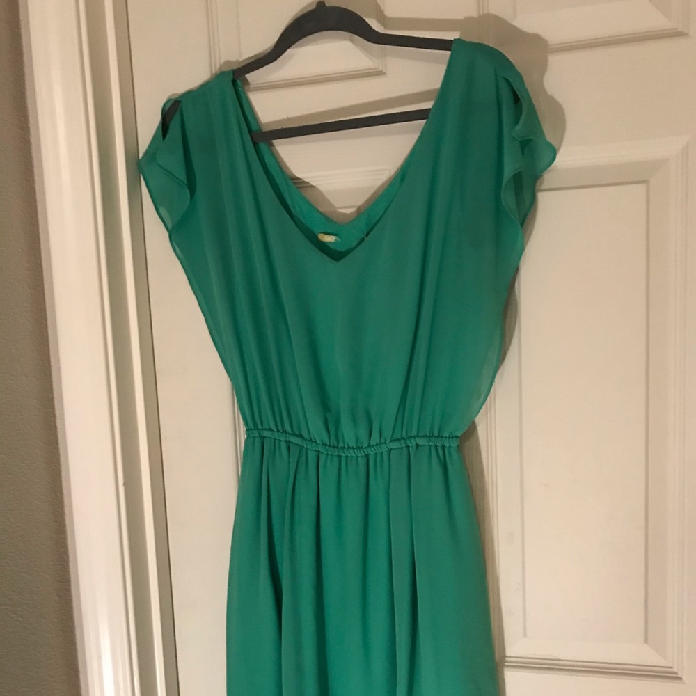 Gianni Bini Green Chiffon dress